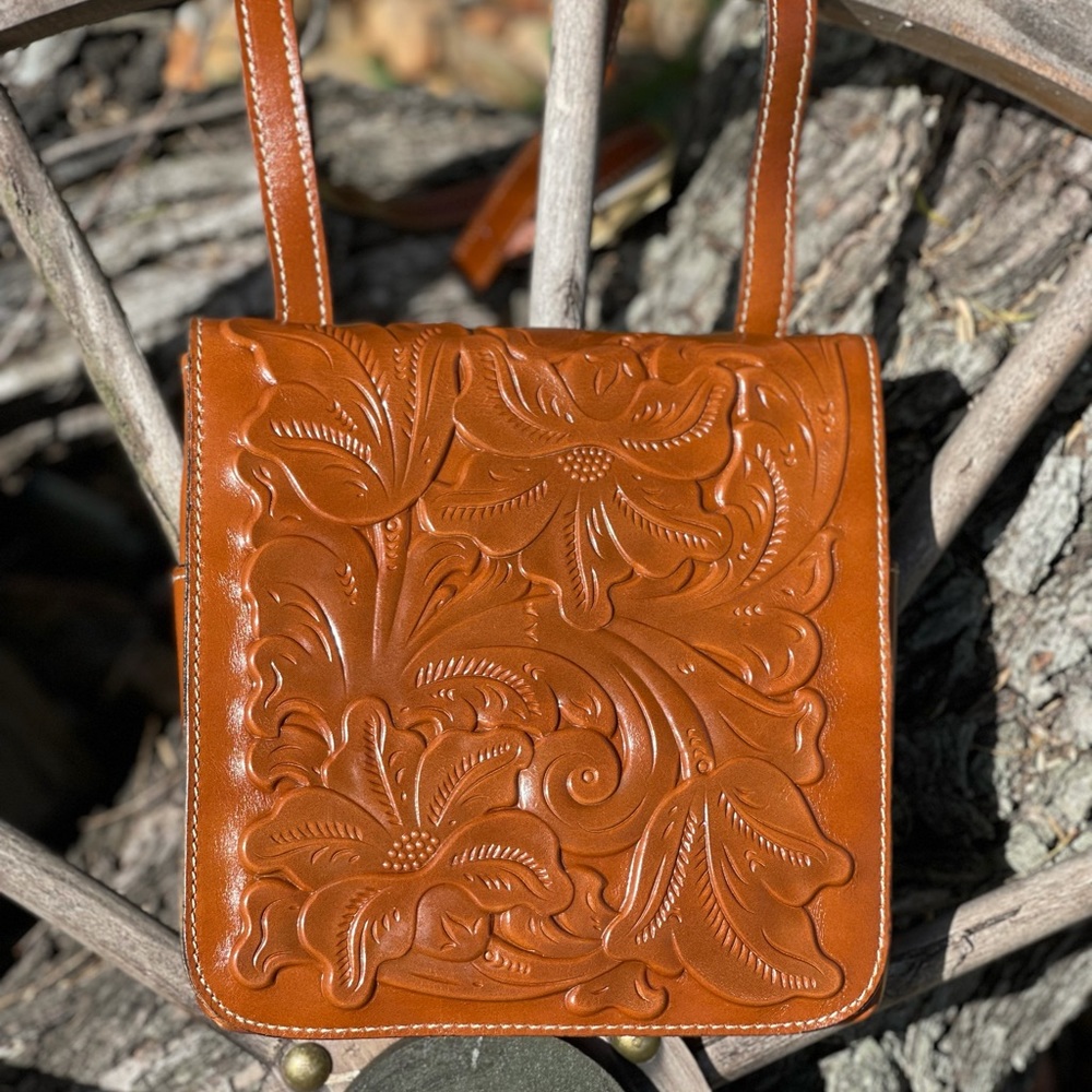 Patricia Nash Tooled Crossbody NWT
